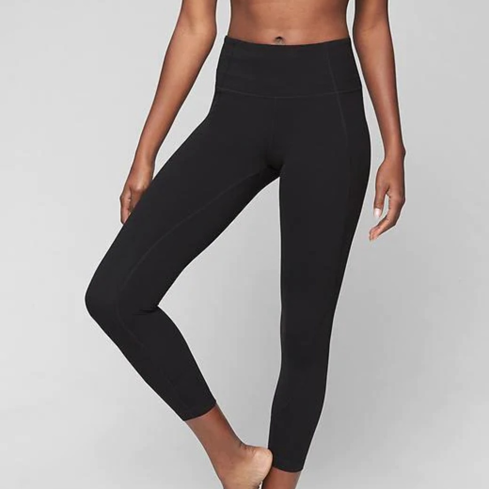 Athleta Salutation 7/8 Tight Powervita Small Black